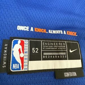 KARL-ANTHONY-TOWNS 25â JERSEY.